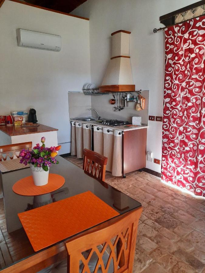 Casale Oasi Apartment Pozzallo Luaran gambar